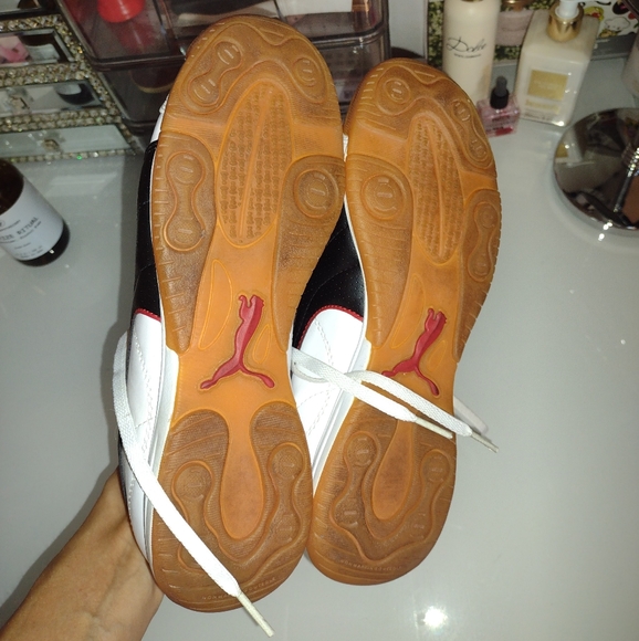 Puma "Esito" White & Black Shoes - Picture 6 of 10